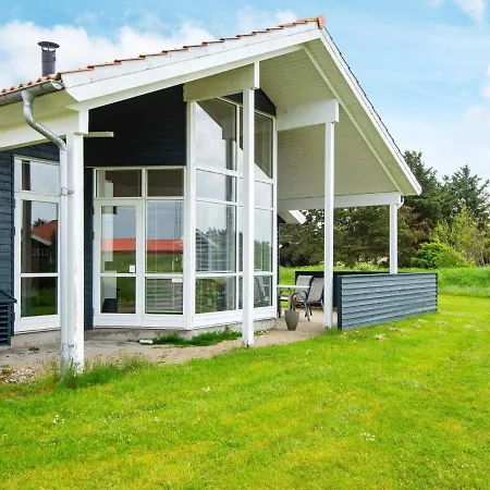 Three-bedroom Holiday In Ulfborg 16 *